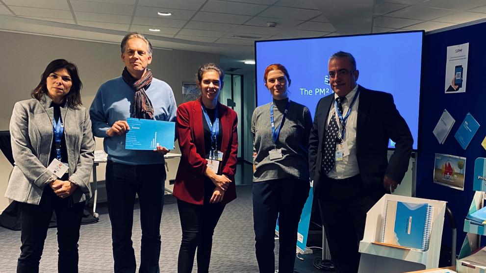 Photo of the PM² team at the IAS Conference in 2019